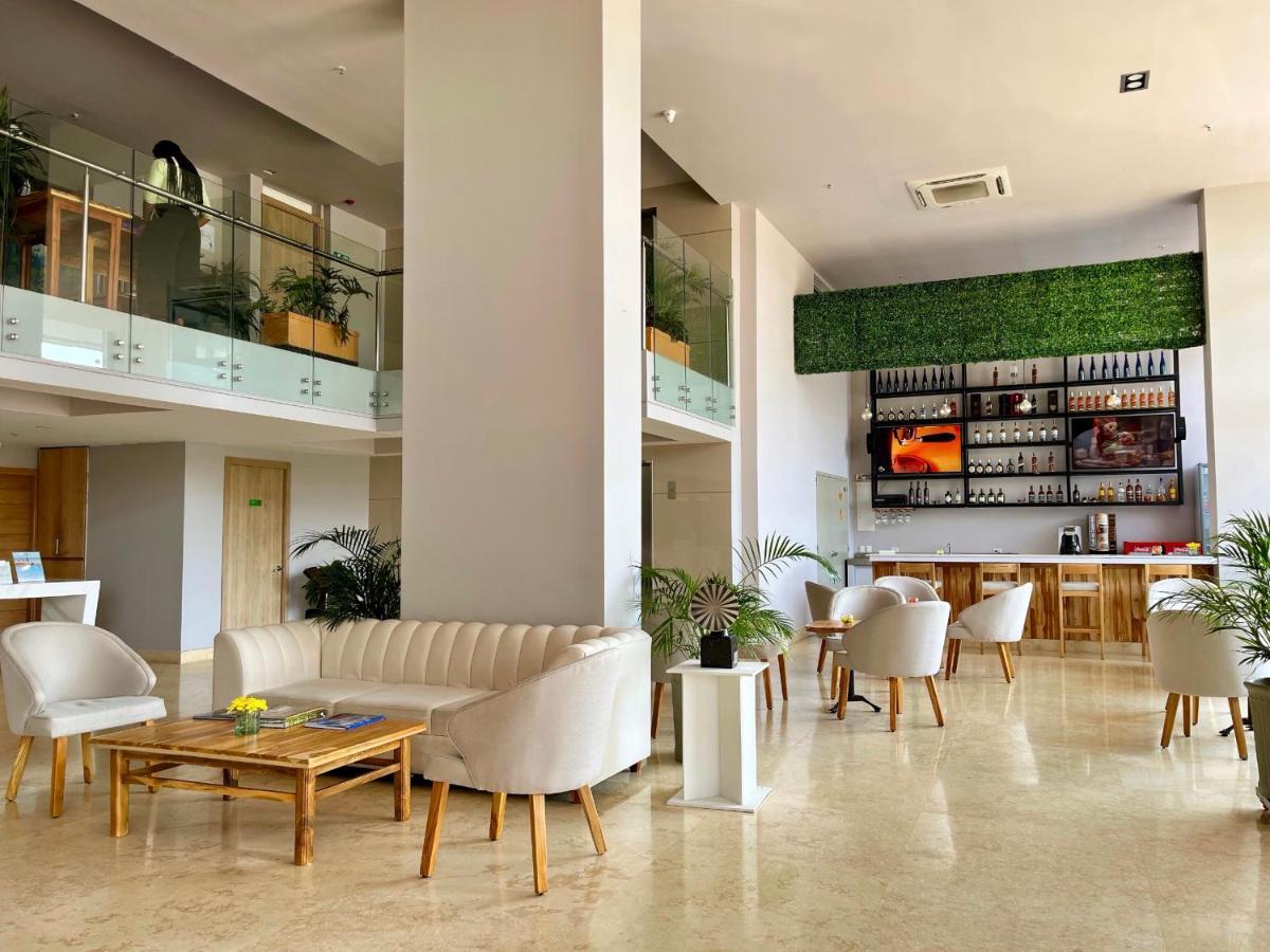 Wyndham Garden Cartagena Hotell Exteriör bild